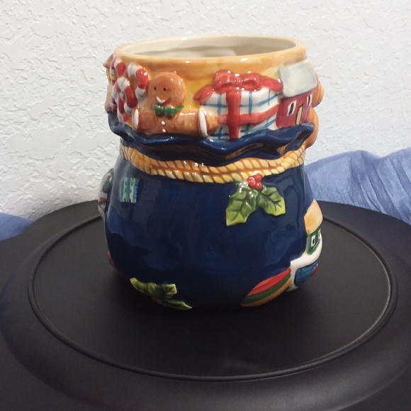 Certified International Susan Winget - Picture 2 of 7